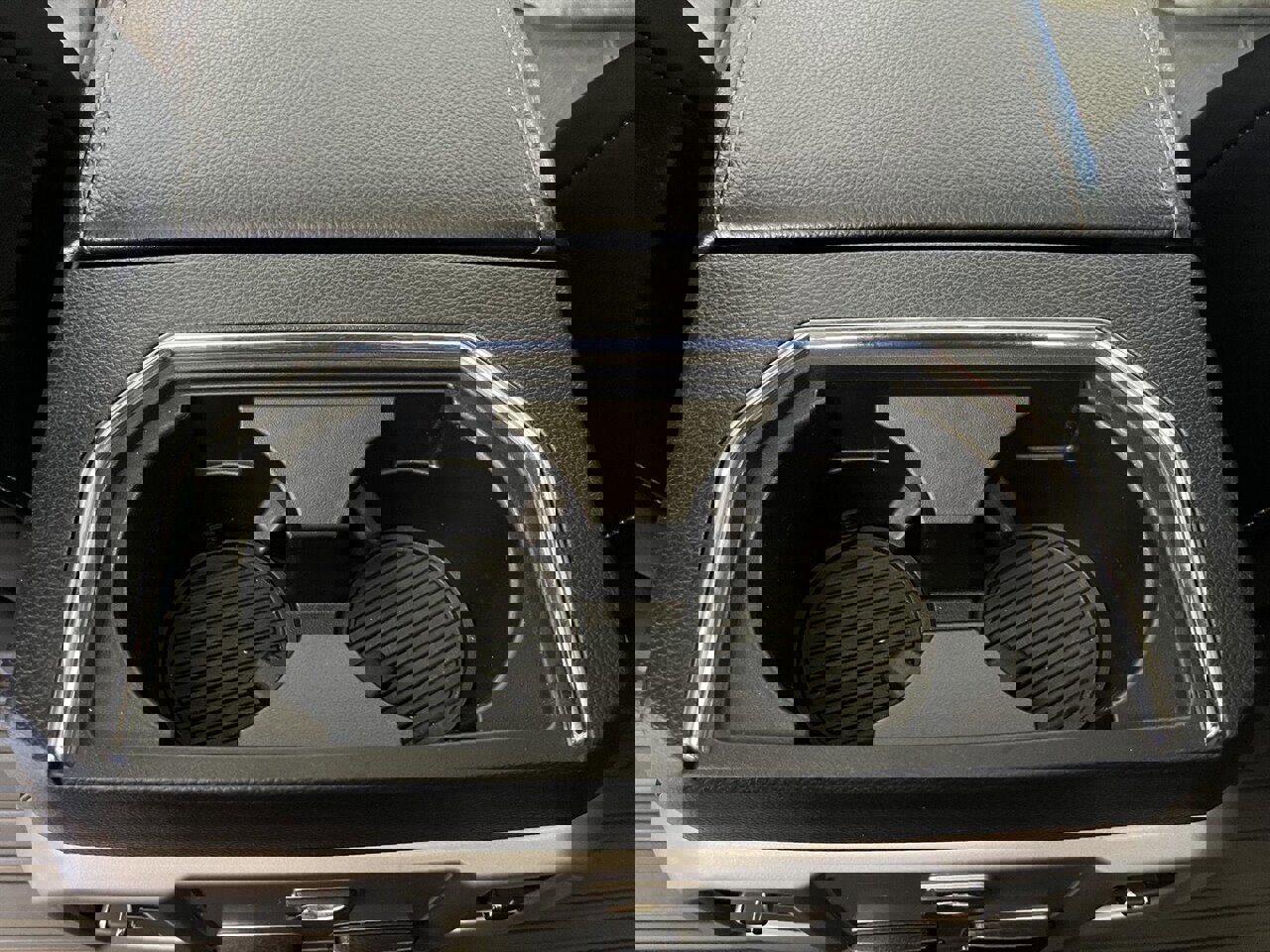 Used 2019 Ford F150 Lariat image 33