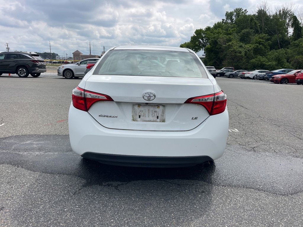 Used 2015 Toyota Corolla LE FWD image 4