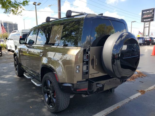 Used 2023 Land Rover Defender 110 X image 3
