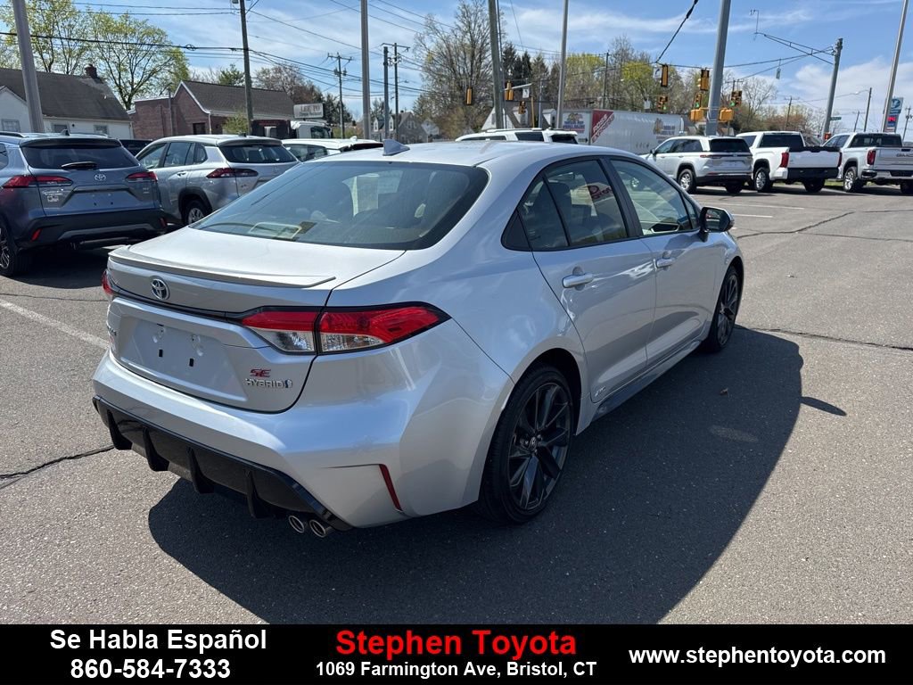Used 2024 Toyota Corolla SE image 8