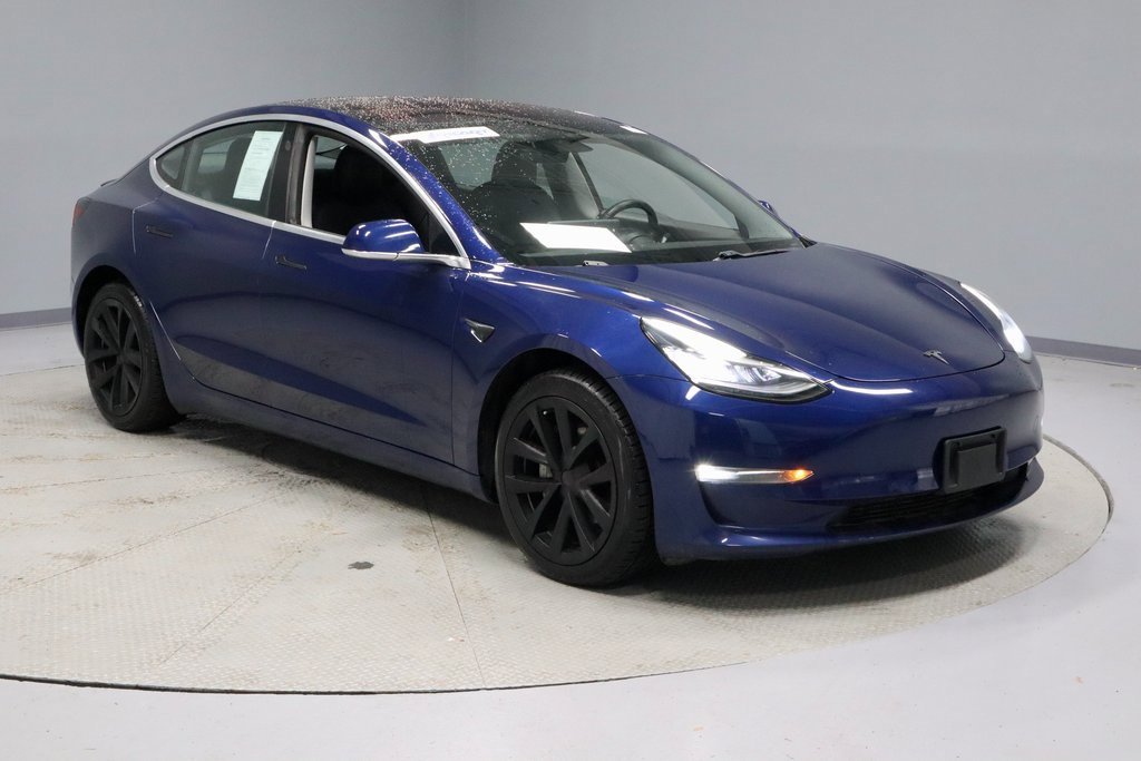 Used 2018 Tesla Model 3 Long Range image 1