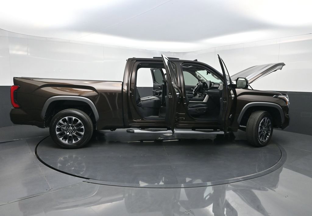 Used 2023 Toyota Tundra Limited w/ Power Package AWD/4WD image 39