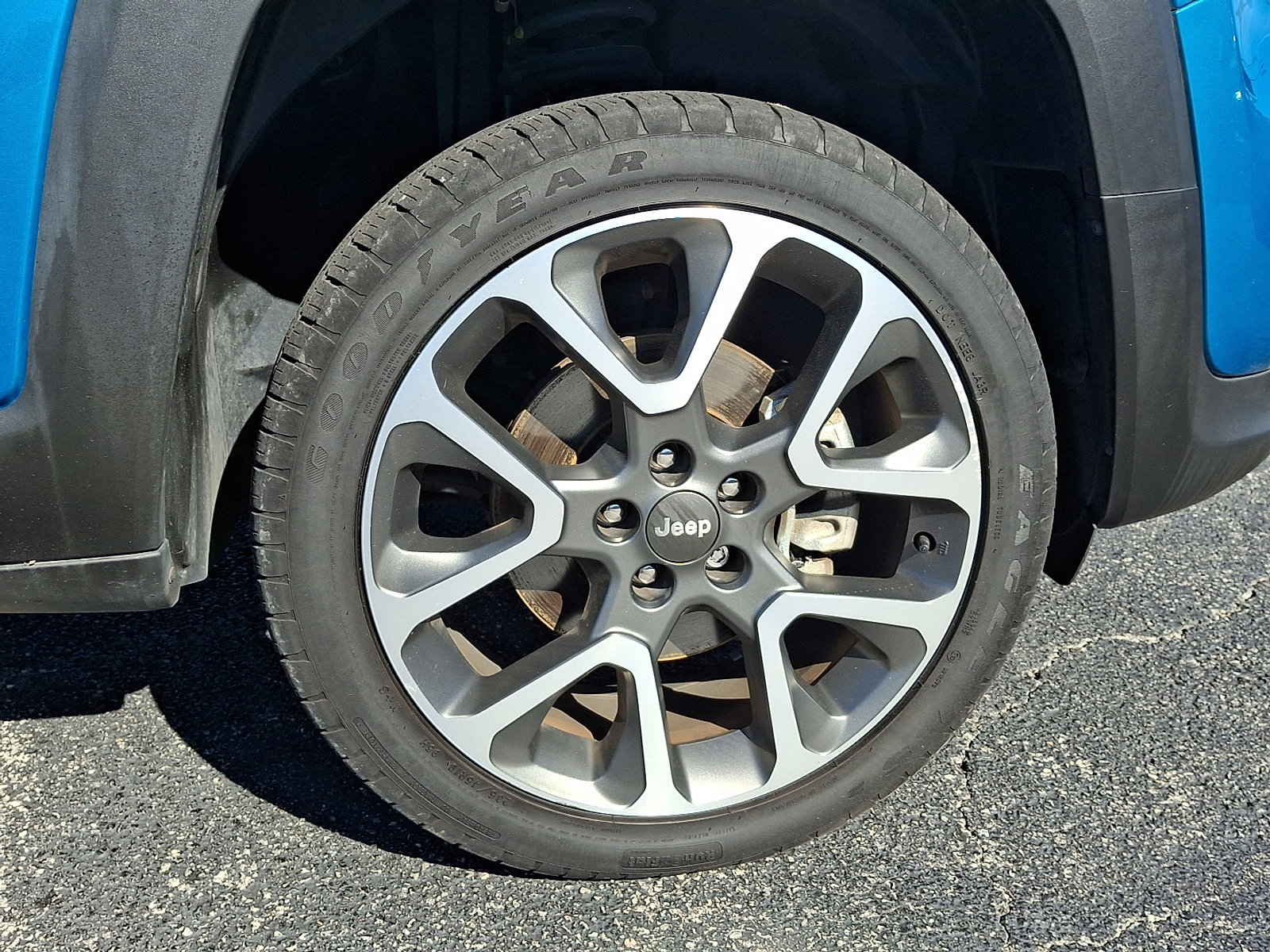 Used 2022 Jeep Renegade Limited w/ Sun, Sound & Wheels Group image 9