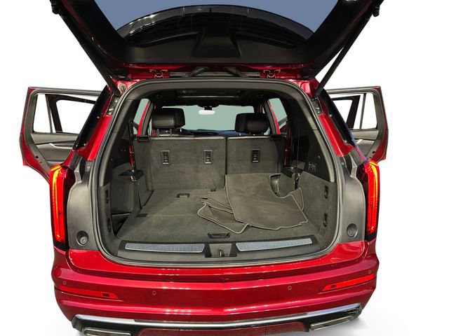Used 2020 Cadillac XT6 Premium Luxury w/ LPO, Floor Liner Package image 19