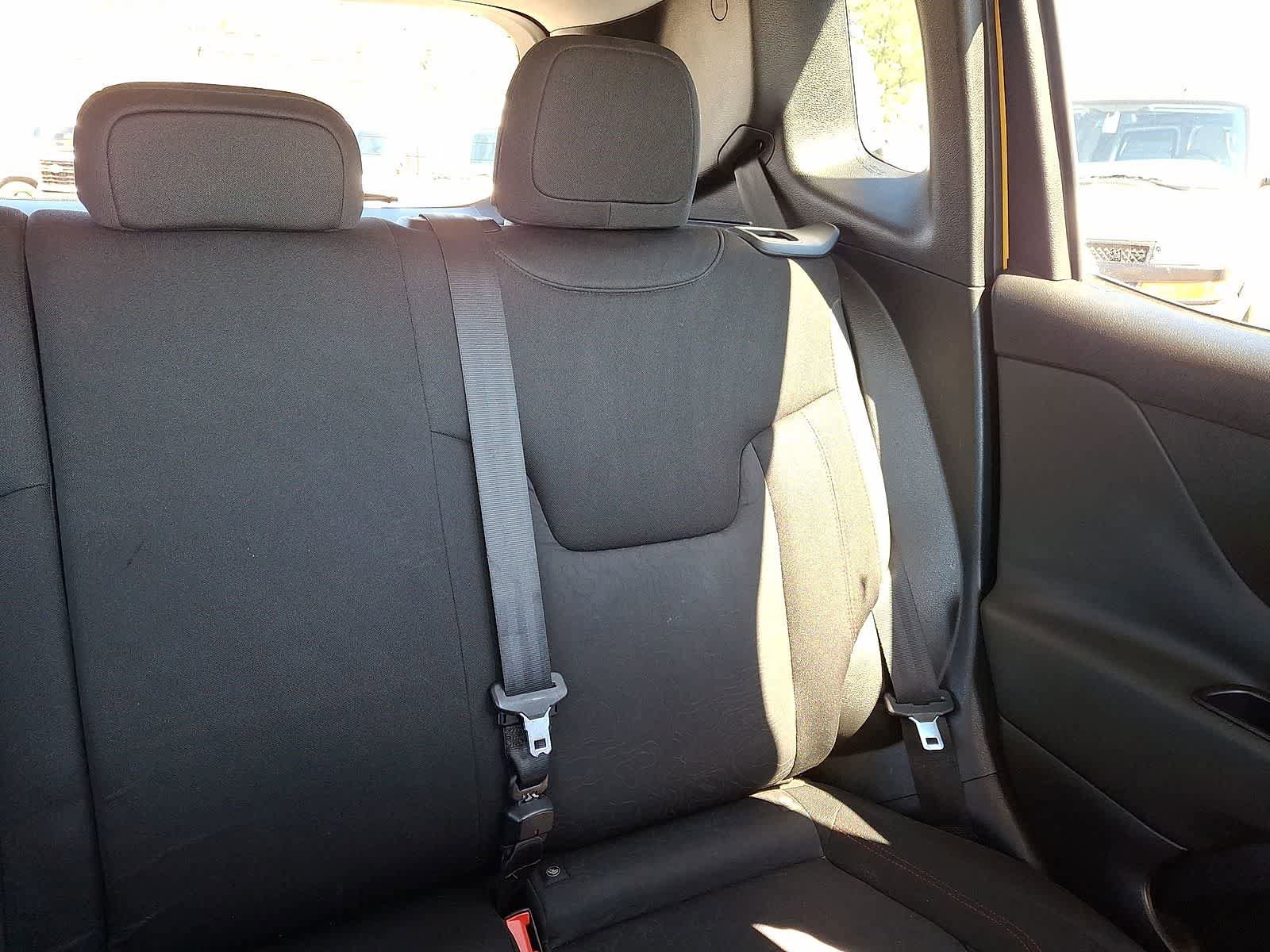 Used 2015 Jeep Renegade Trailhawk image 15