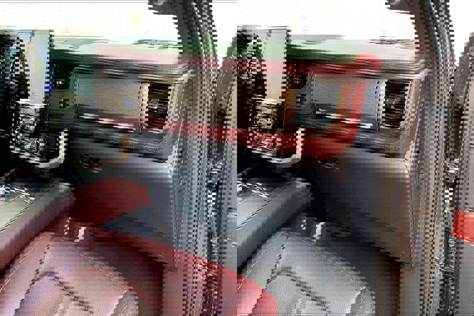 Used 2024 Ford Expedition Max Limited RWD image 19