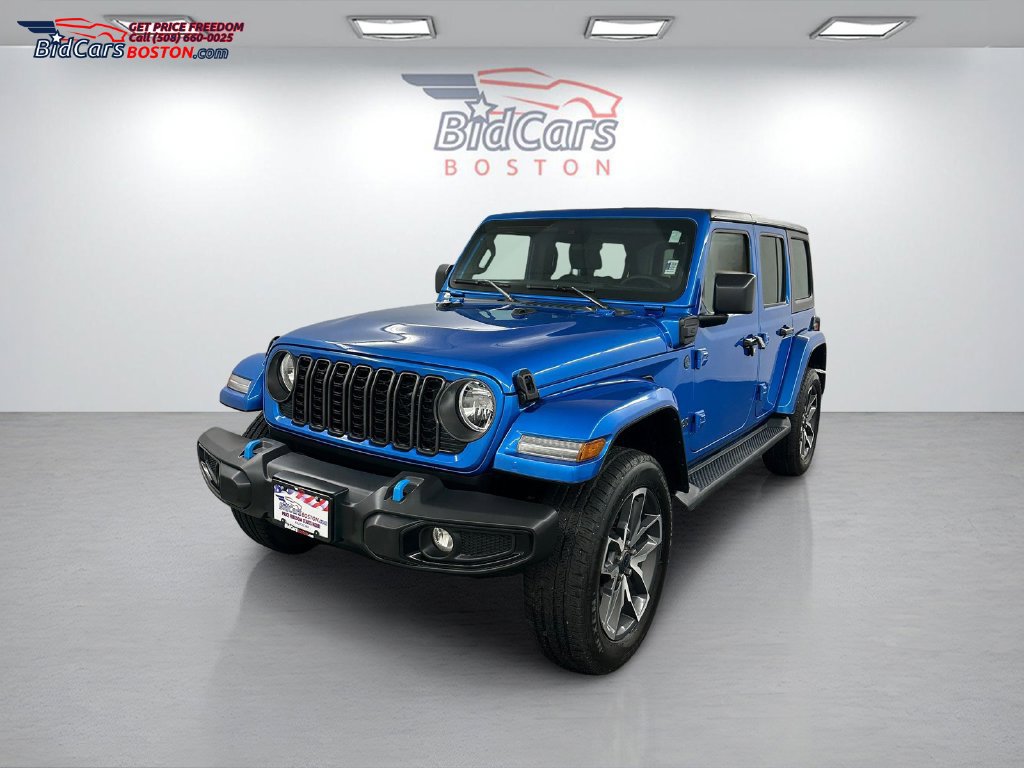 Used 2024 Jeep Wrangler Unlimited w/ Convenience Group AWD/4WD image 1