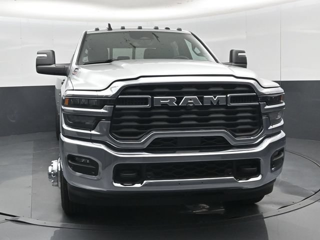 New 2026 RAM 3500 Tradesman AWD/4WD image 32
