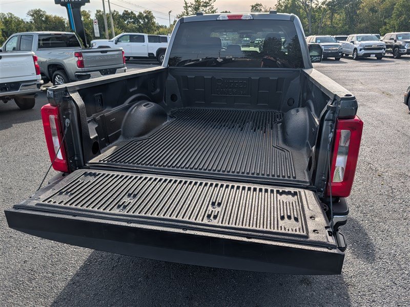 Used 2026 Ford F250 XLT AWD/4WD image 12