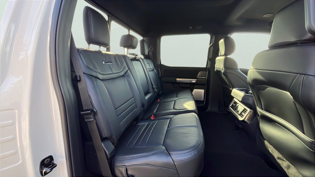 New 2026 Ford F250 Platinum AWD/4WD image 17