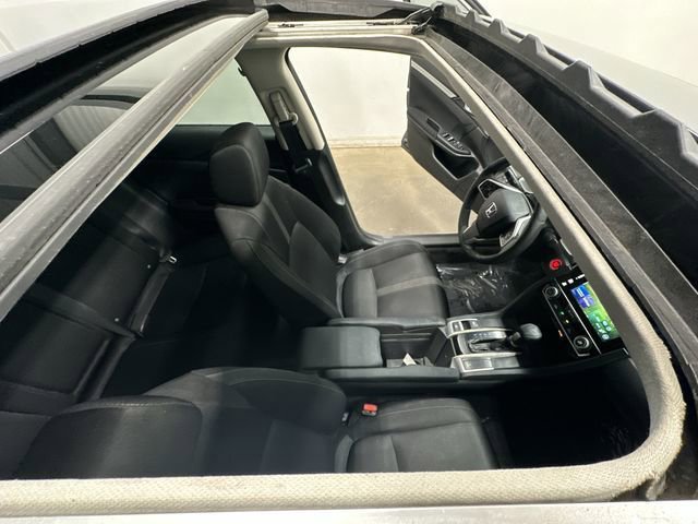 Used 2017 Honda Civic EX image 6