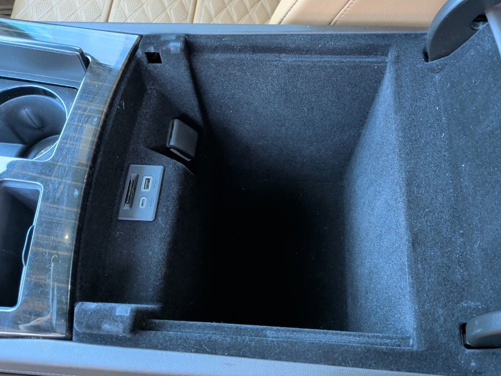 Used 2023 Cadillac Escalade Premium Luxury w/ LPO, Radiant Package image 36