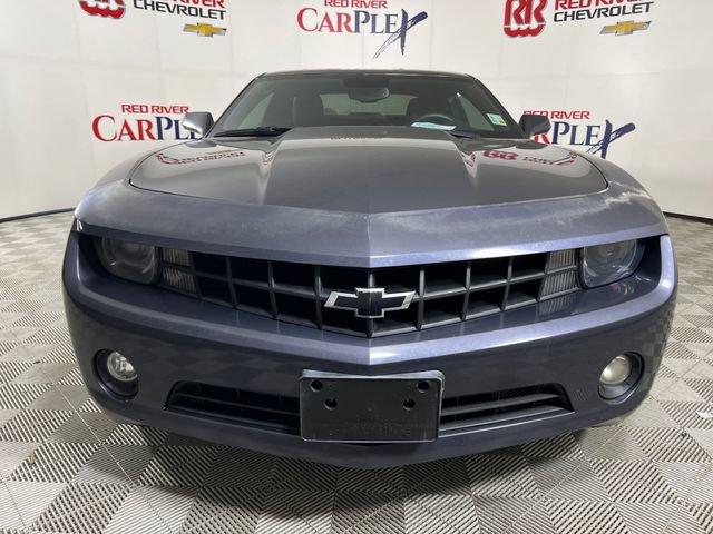 Used 2010 Chevrolet Camaro SS w/ RS Package RWD image 2