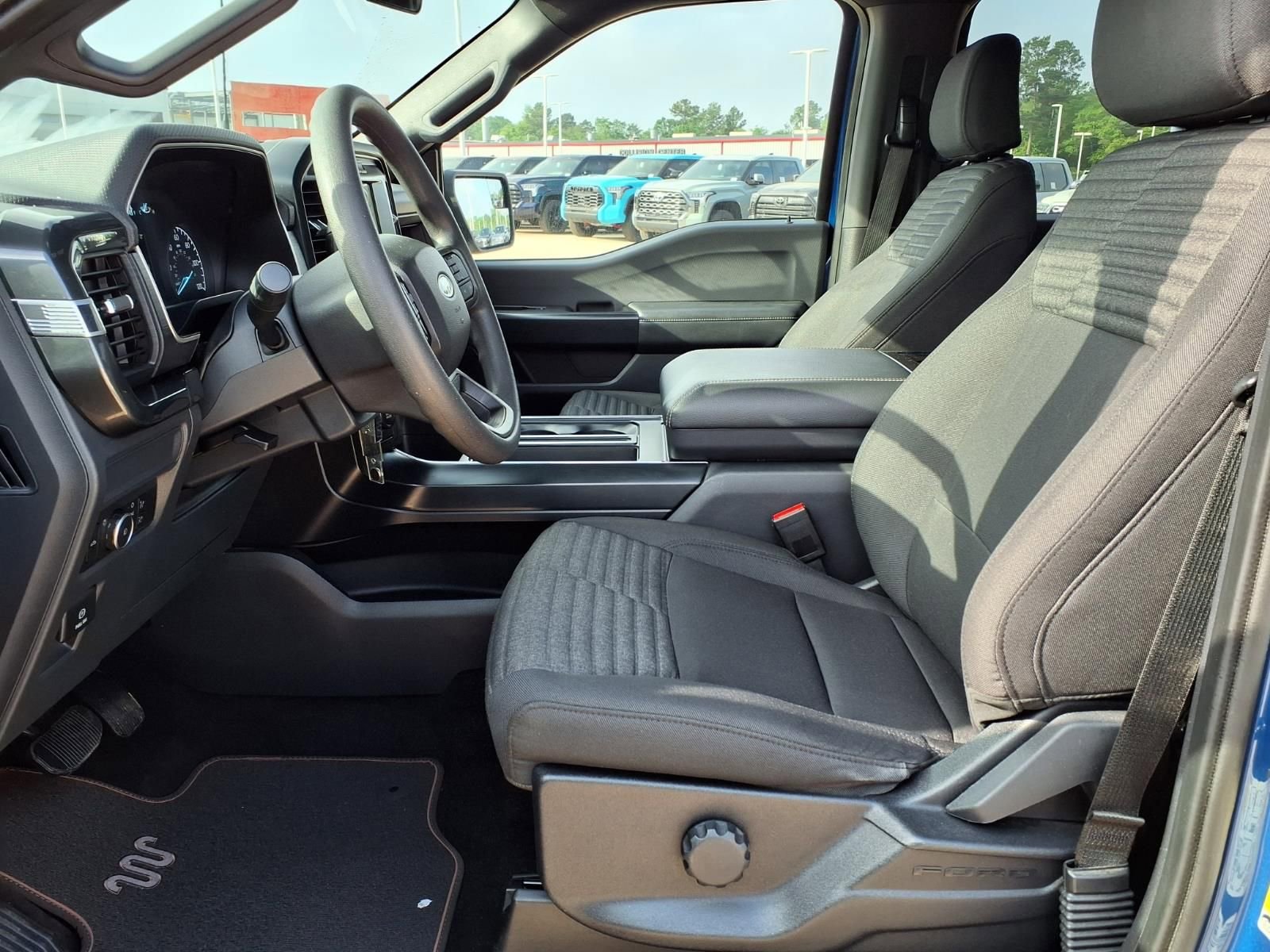Used 2022 Ford F150 XL w/ STX Appearance Package RWD image 15