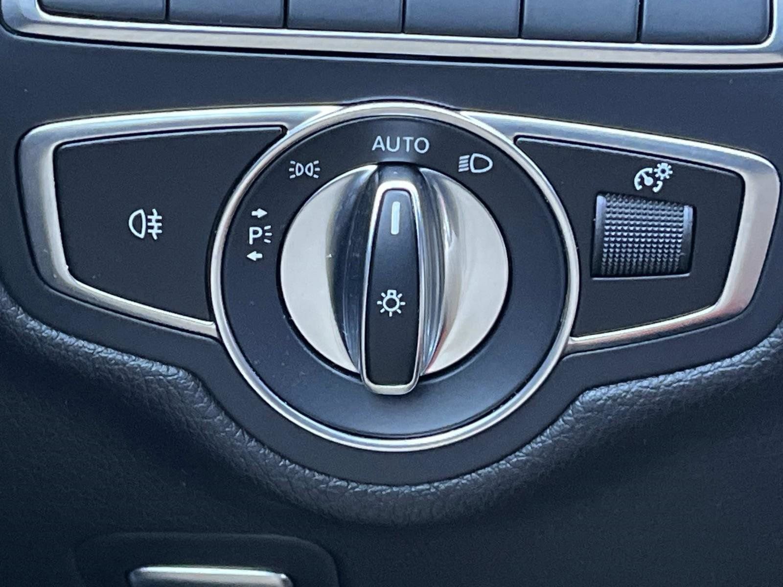 Certified 2020 Mercedes-Benz C 63 AMG Coupe image 25