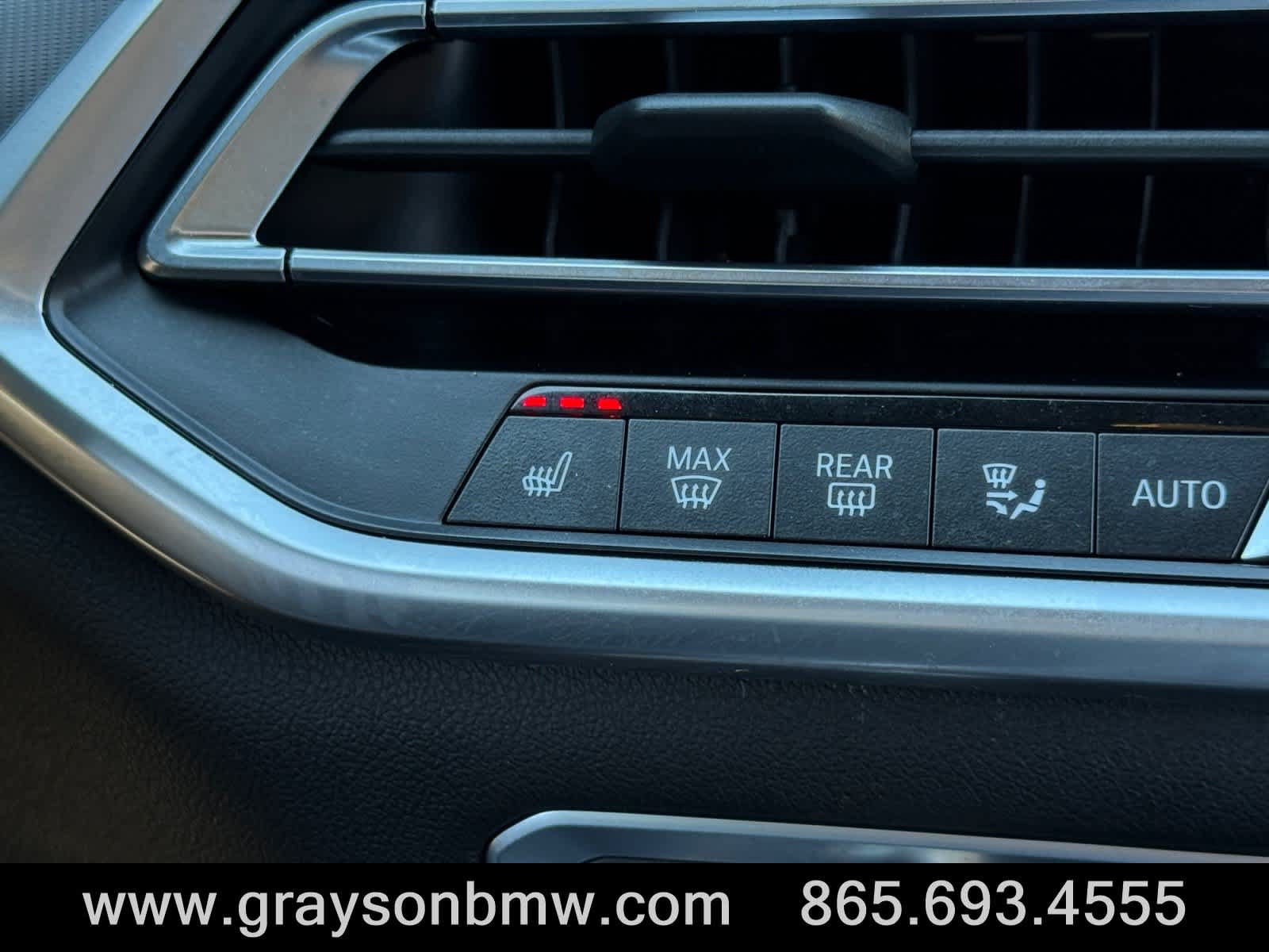 Used 2019 BMW X5 xDrive40i w/ M Sport Package AWD/4WD image 30