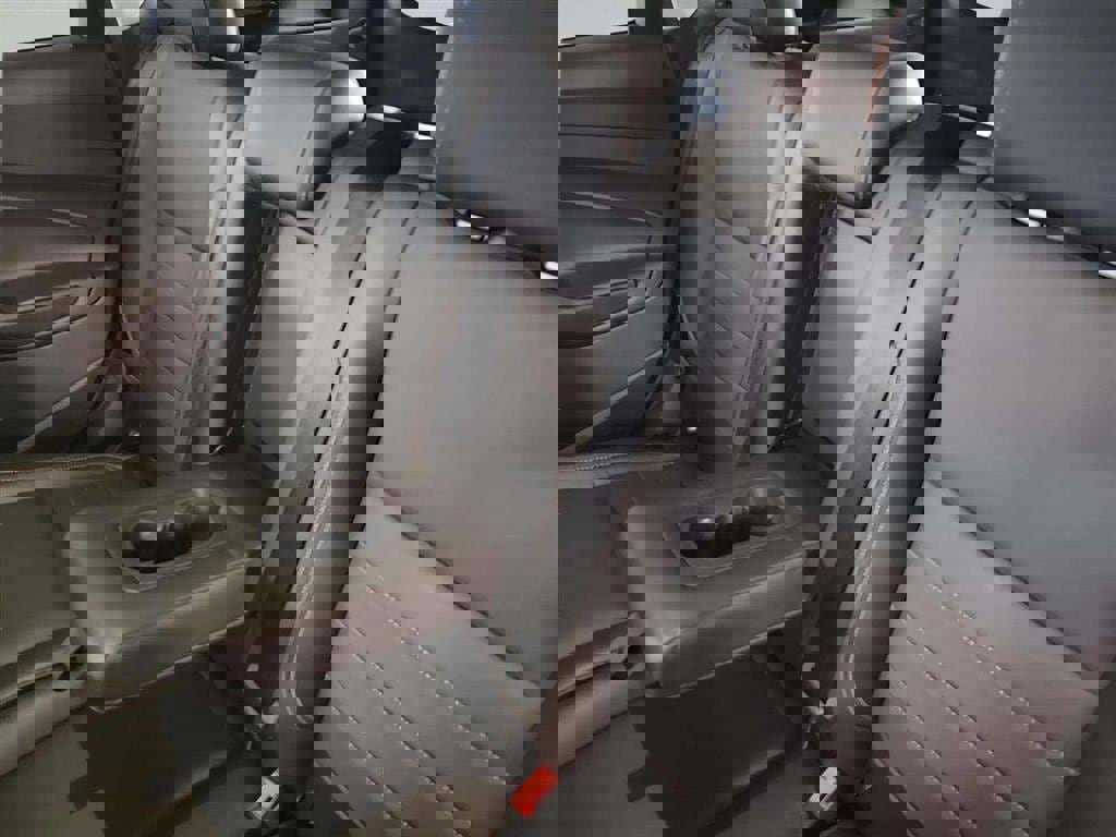 Used 2015 Ford Escape Titanium w/ Equipment Group 301A image 17