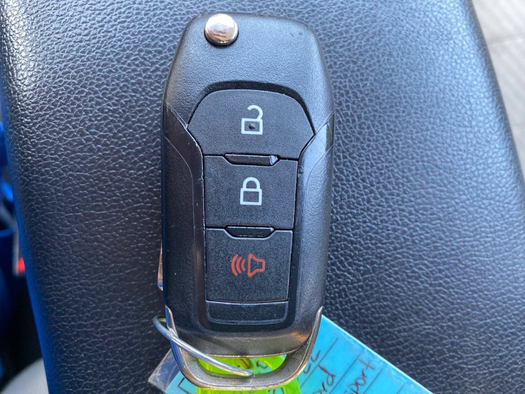 Used 2022 Ford EcoSport S AWD/4WD image 50