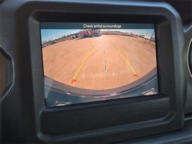 Used 2020 Jeep Wrangler Sport image 13