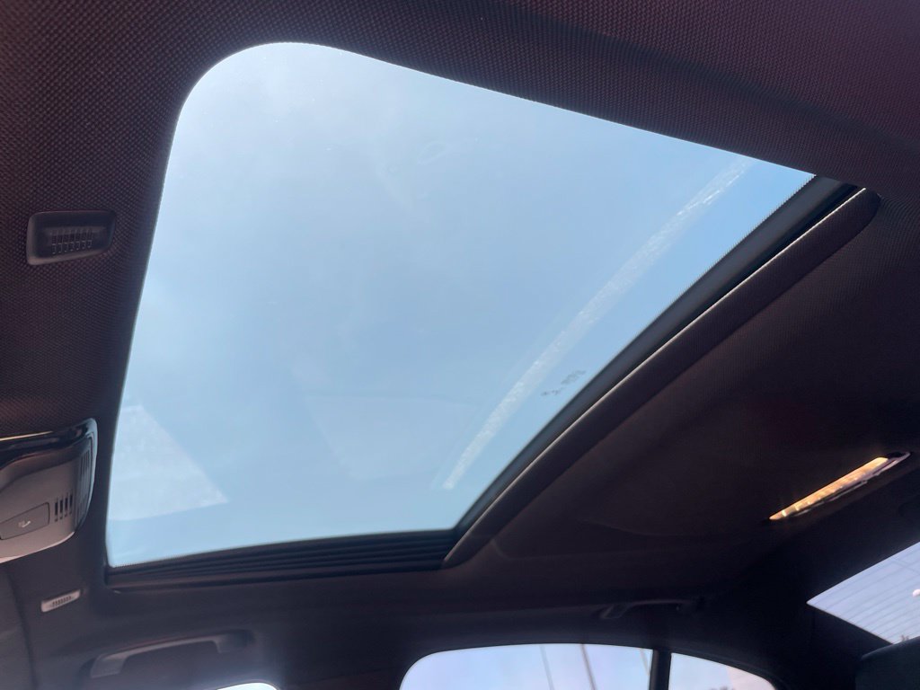 Used 2019 BMW 540i RWD image 12
