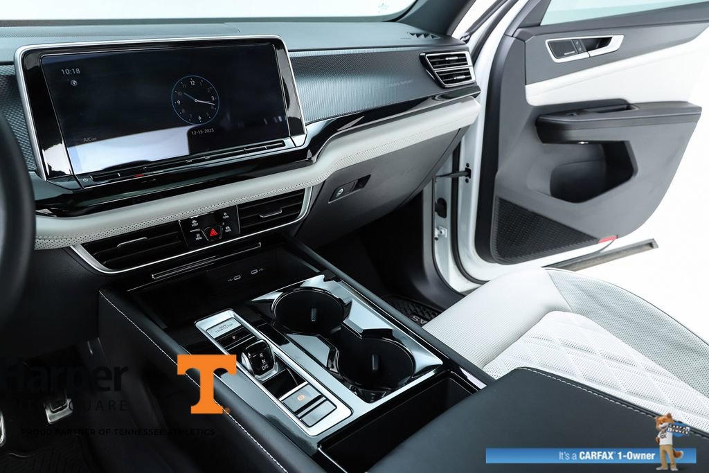 Used 2025 Volkswagen Atlas Cross Sport SEL Premium R-Line image 62