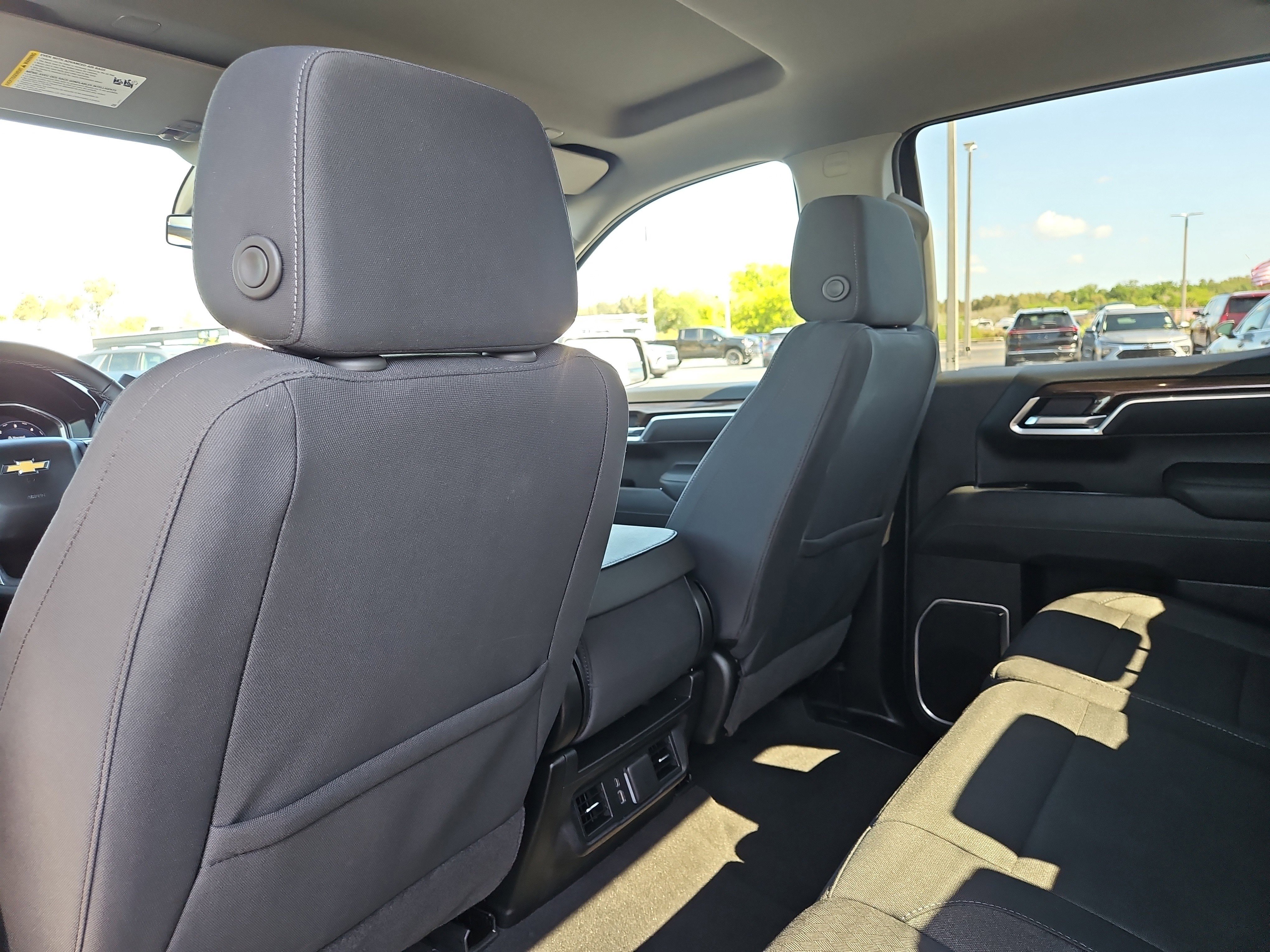 Used 2026 Chevrolet Silverado 1500 LT AWD/4WD image 11