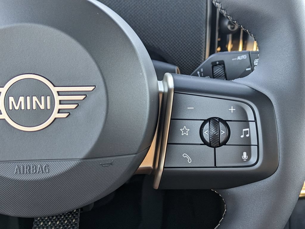 New 2026 MINI Cooper 4-Door Hardtop FWD image 18