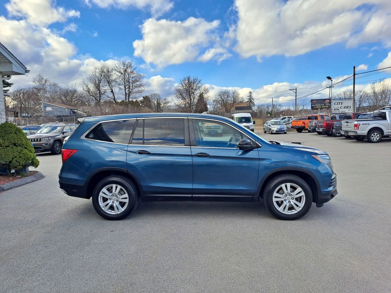 Used 2016 Honda Pilot LX image 4
