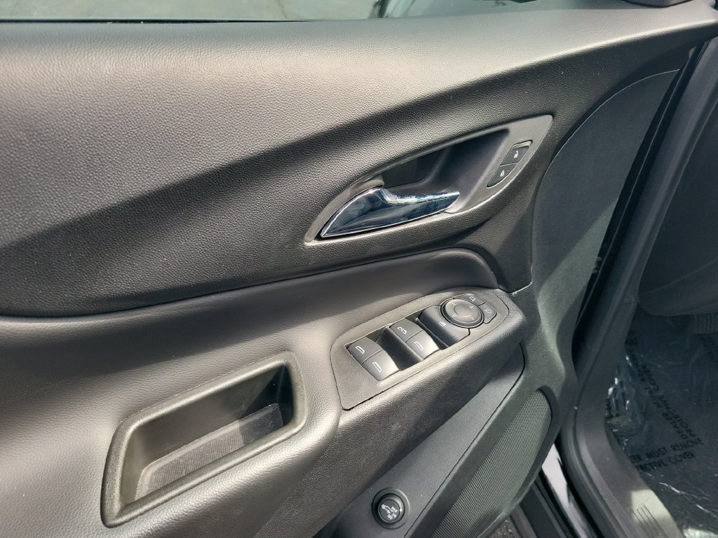 Used 2022 Chevrolet Equinox LT FWD image 34