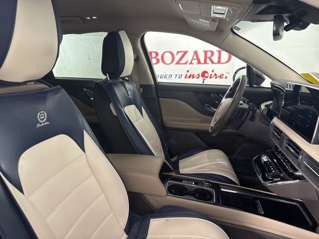 Certified 2023 Lincoln Corsair FWD image 16