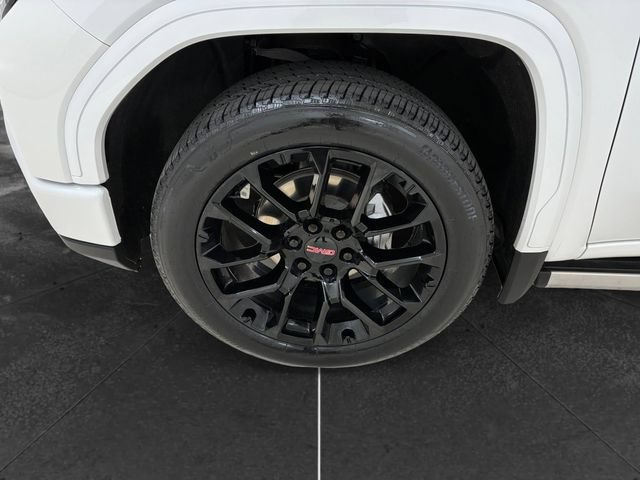 Used 2025 GMC Sierra 1500 Denali AWD/4WD image 9