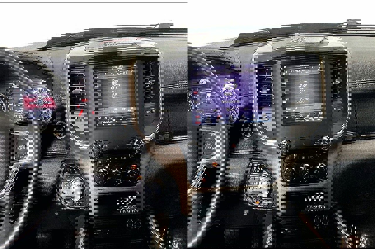 Used 2019 RAM 1500 Laramie w/ Sport Appearance Package image 5