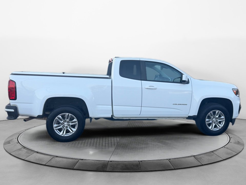 Used 2021 Chevrolet Colorado LT w/ Fleet Safety Package image 8