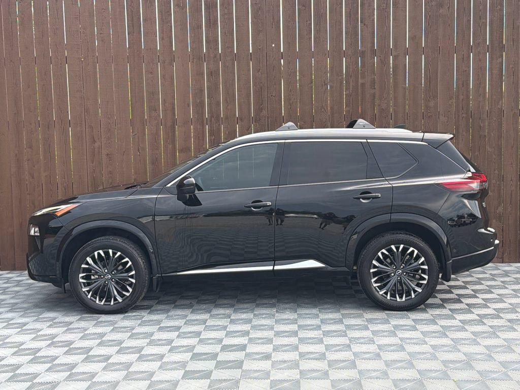 Used 2025 Nissan Rogue Platinum w/ Platinum Premium Package FWD image 15