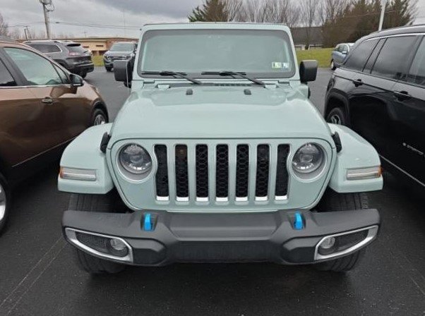 Used 2023 Jeep Wrangler Sahara w/ Cold Weather Group image 2