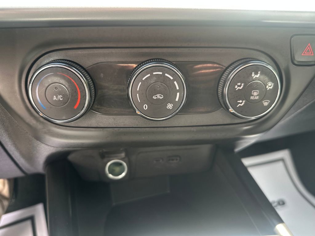 Used 2024 Chevrolet Trax LS FWD image 18