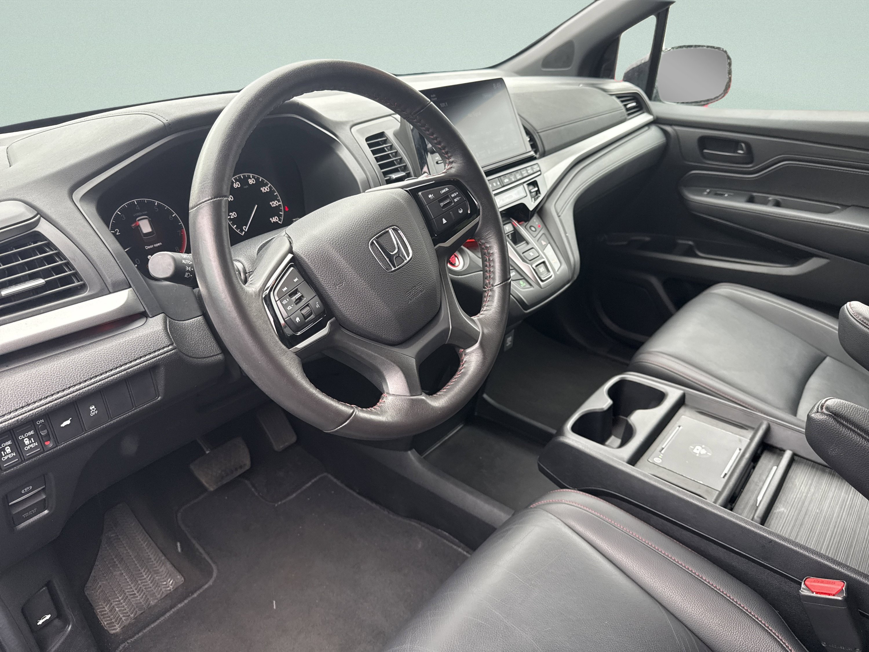 Used 2025 Honda Odyssey Sport-L image 27