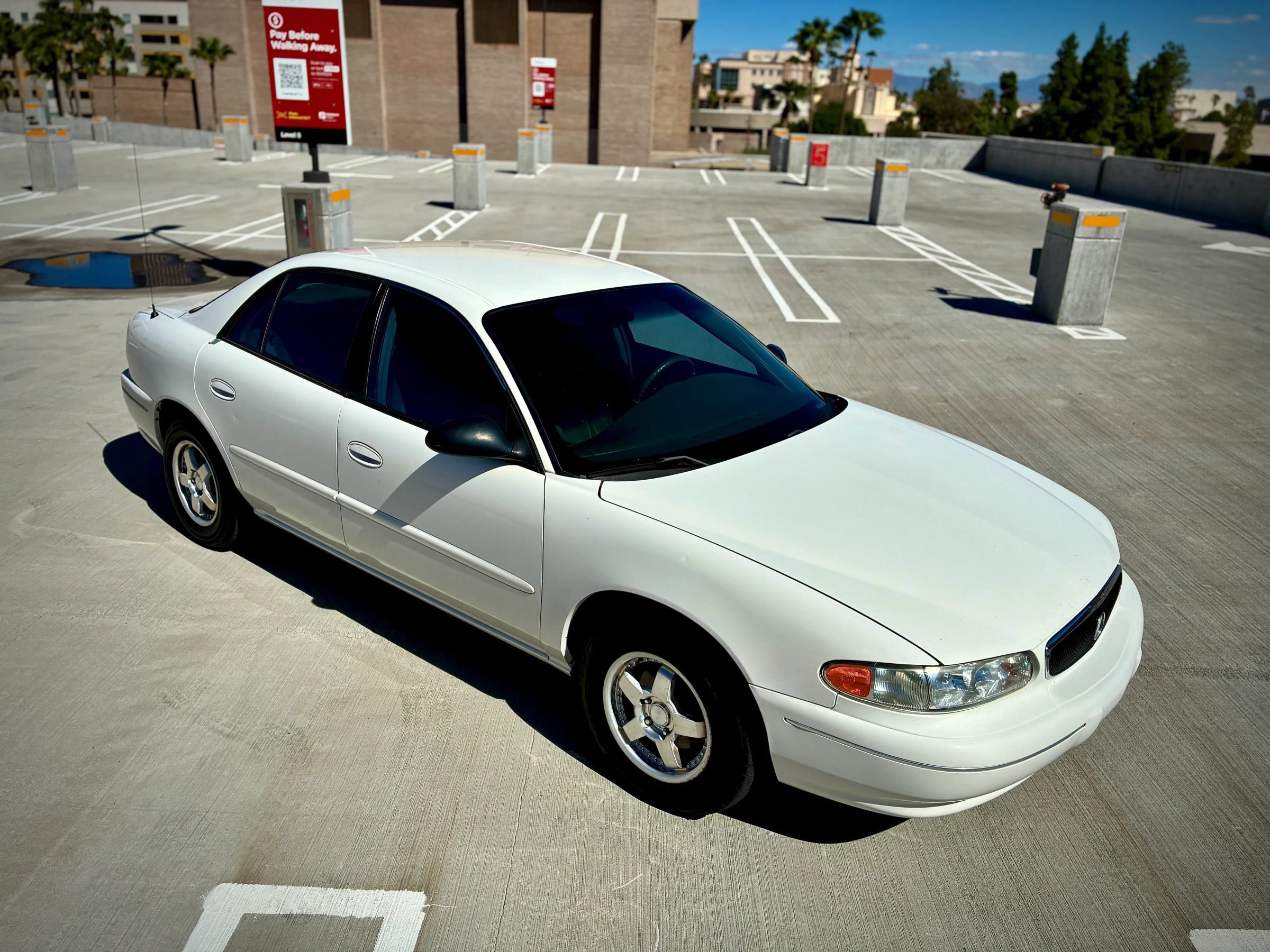 Used 2003 Buick Century Custom FWD image 13