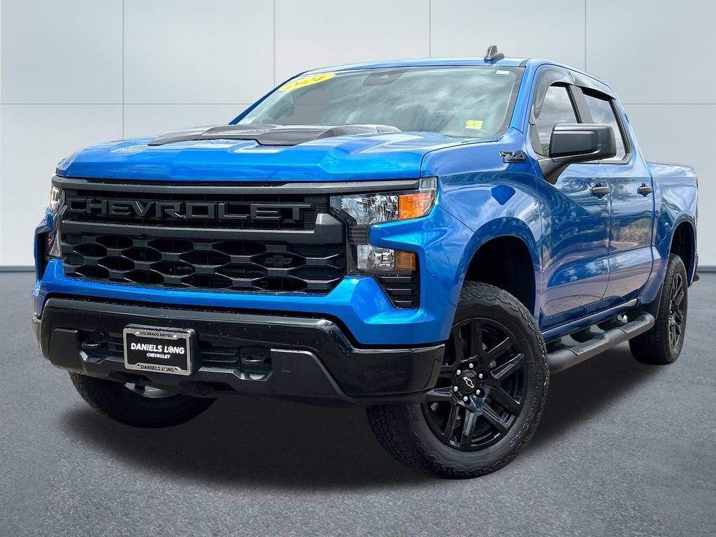 Used 2024 Chevrolet Silverado 1500 Custom Trail Boss w/ Turbomax Blackout Package