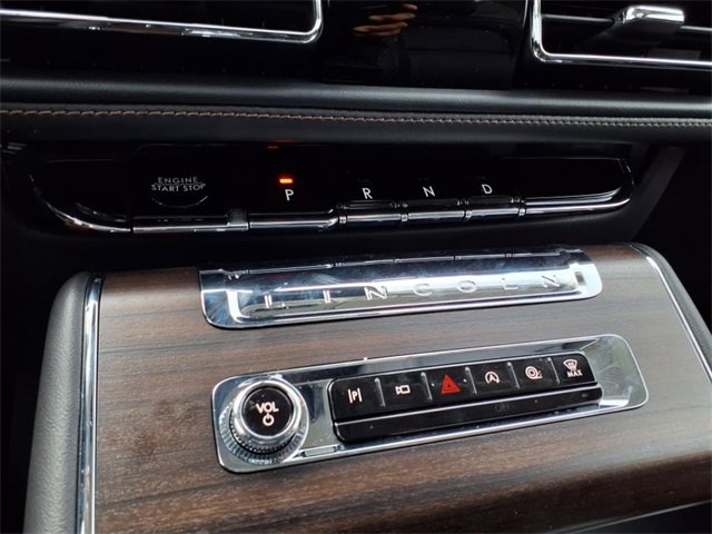 New 2025 Lincoln Aviator Reserve w/ Illumination Package image 6