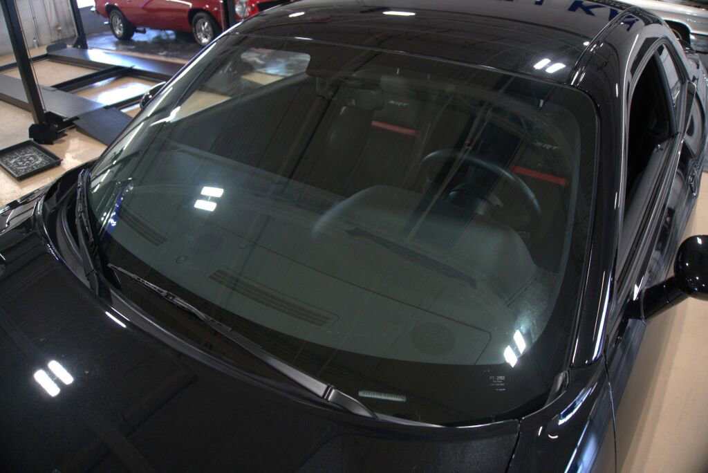 Used 2014 Dodge Challenger SRT8 w/ Harman/Kardon Audio Group image 13