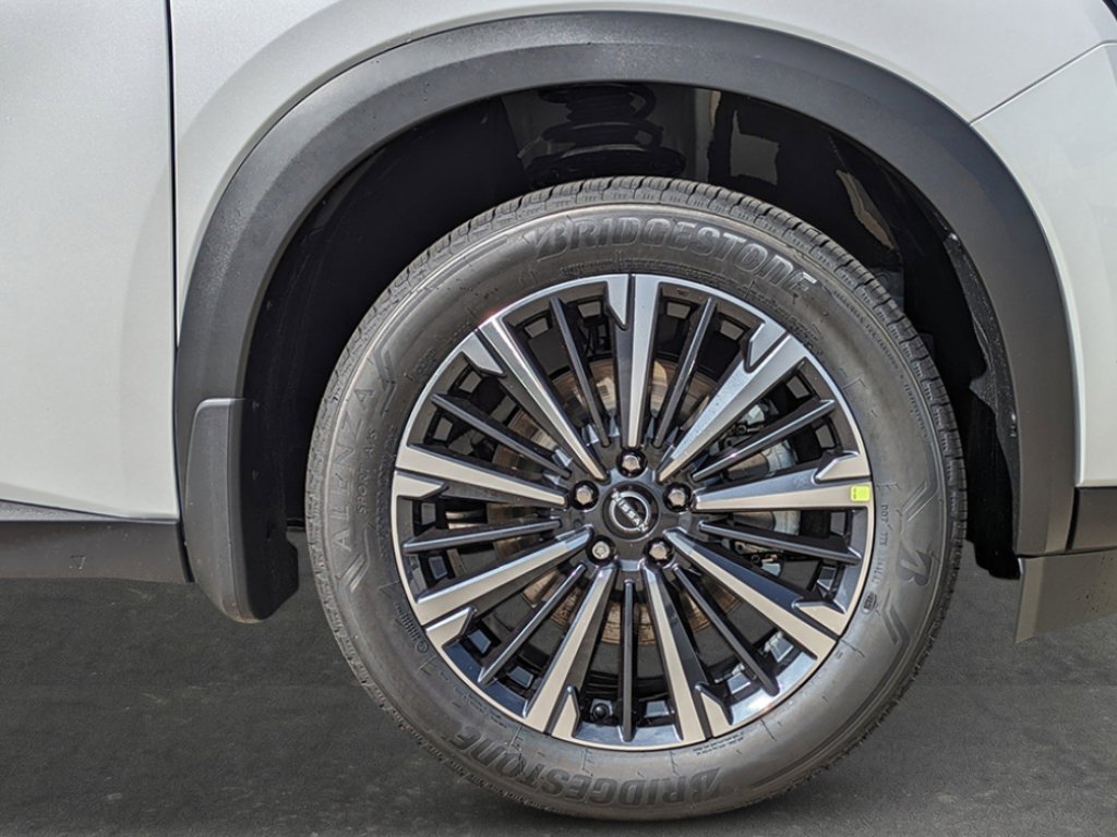 New 2026 Nissan Pathfinder Platinum image 9