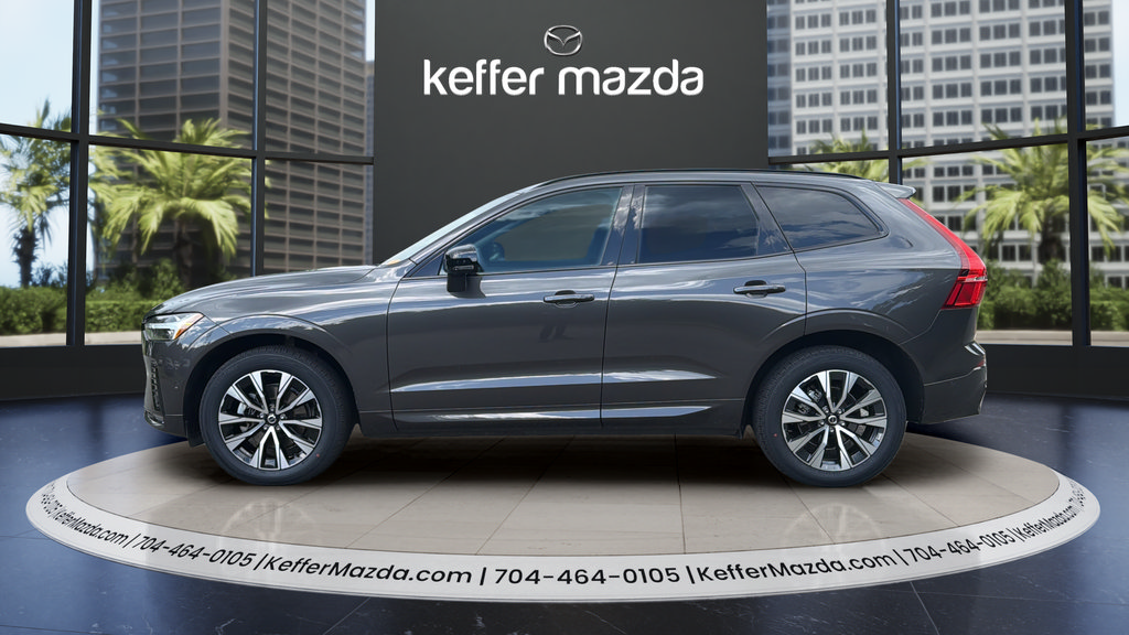Used 2024 Volvo XC60 B5 Plus AWD/4WD image 4