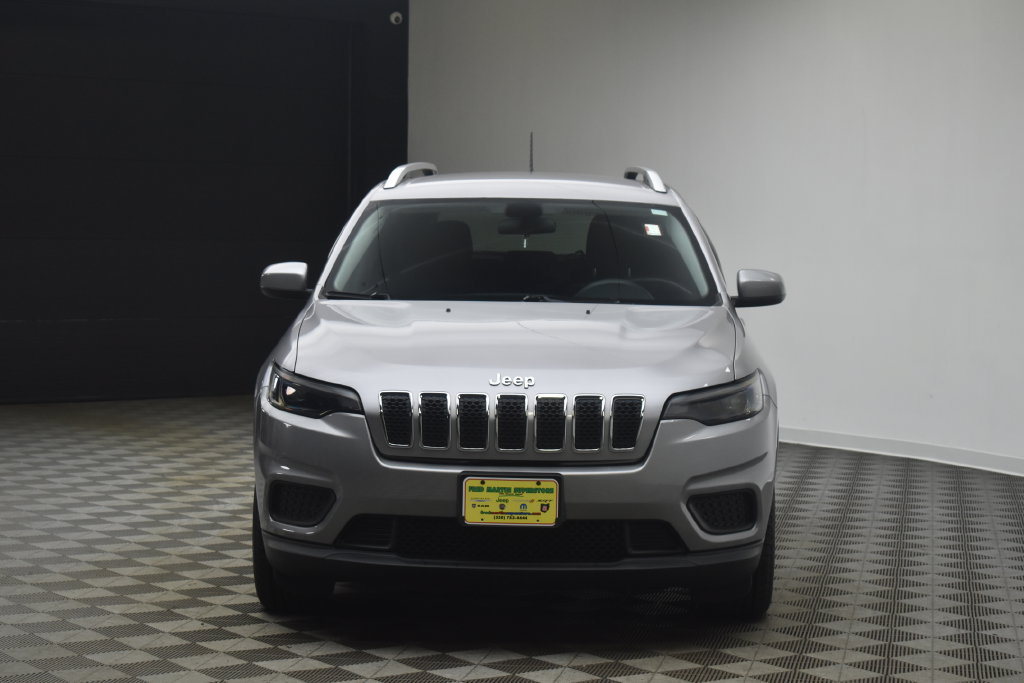 Used 2020 Jeep Cherokee Latitude FWD image 16