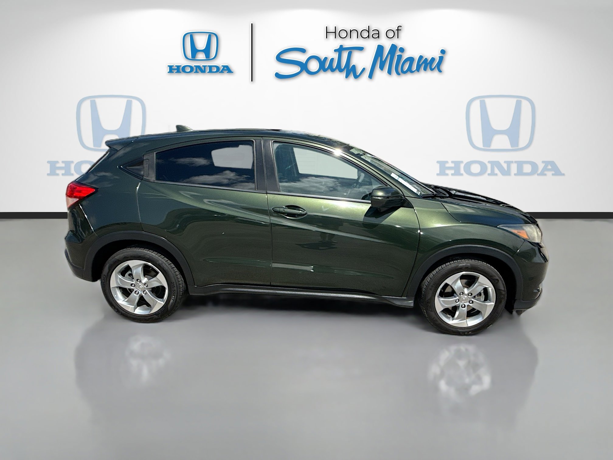 Certified 2017 Honda HR-V EX image 8
