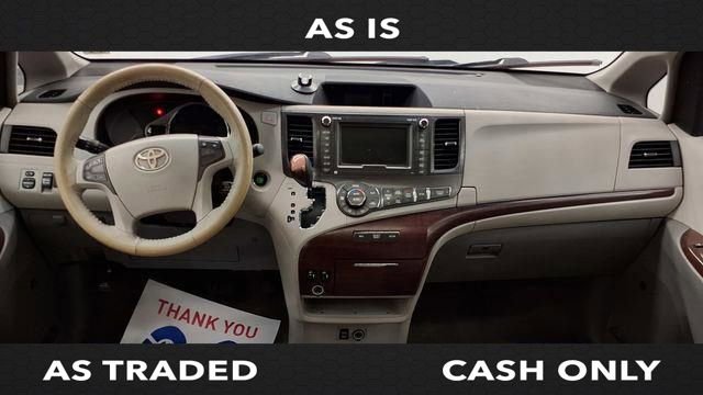 Used 2011 Toyota Sienna XLE w/ XLE Navigation Pkg image 21