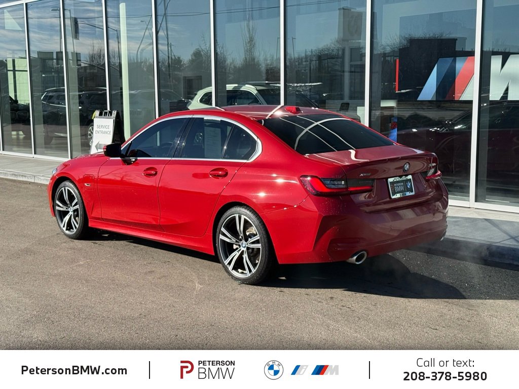 Used 2023 BMW 330e xDrive w/ Premium Package image 3