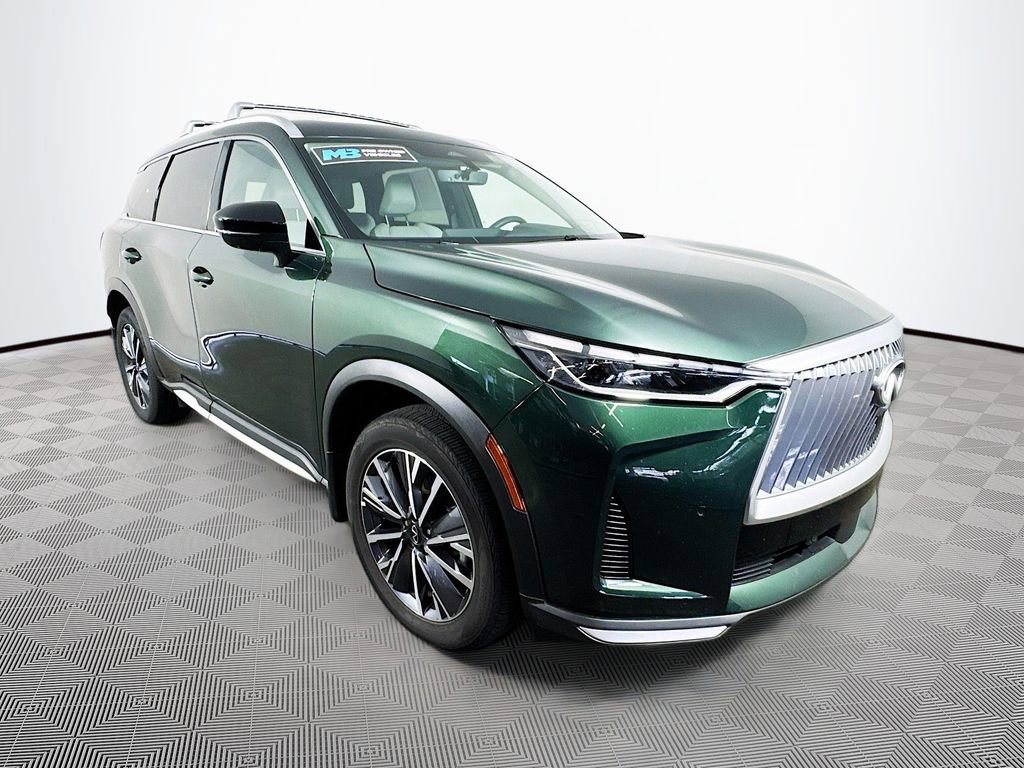 Certified 2026 INFINITI QX60 Luxe w/ Cargo Package FWD image 3