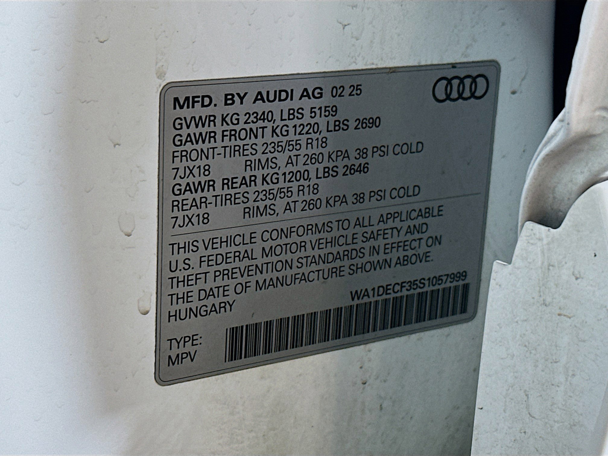Used 2025 Audi Q3 2.0T Premium image 31
