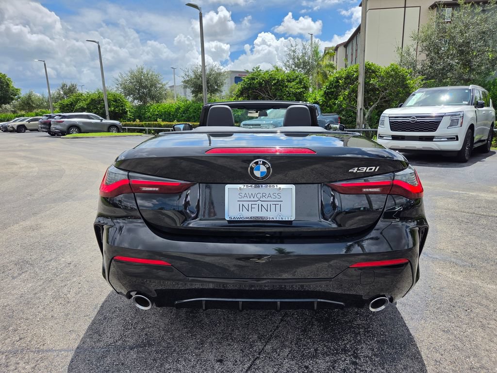 Used 2026 BMW 430i Convertible RWD image 12